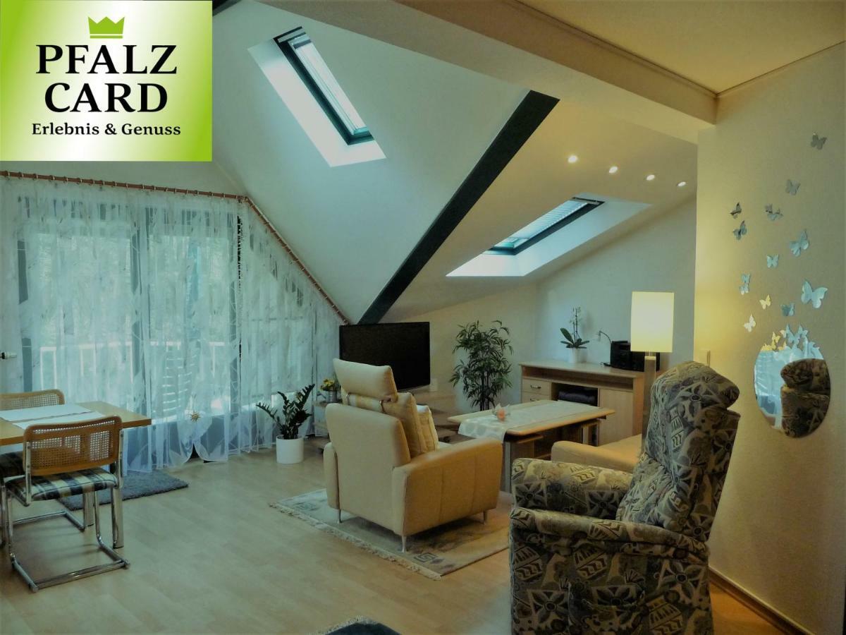 Ferienwohnung Berger Kurparkresidenz Bad Bergzabern Eksteriør billede