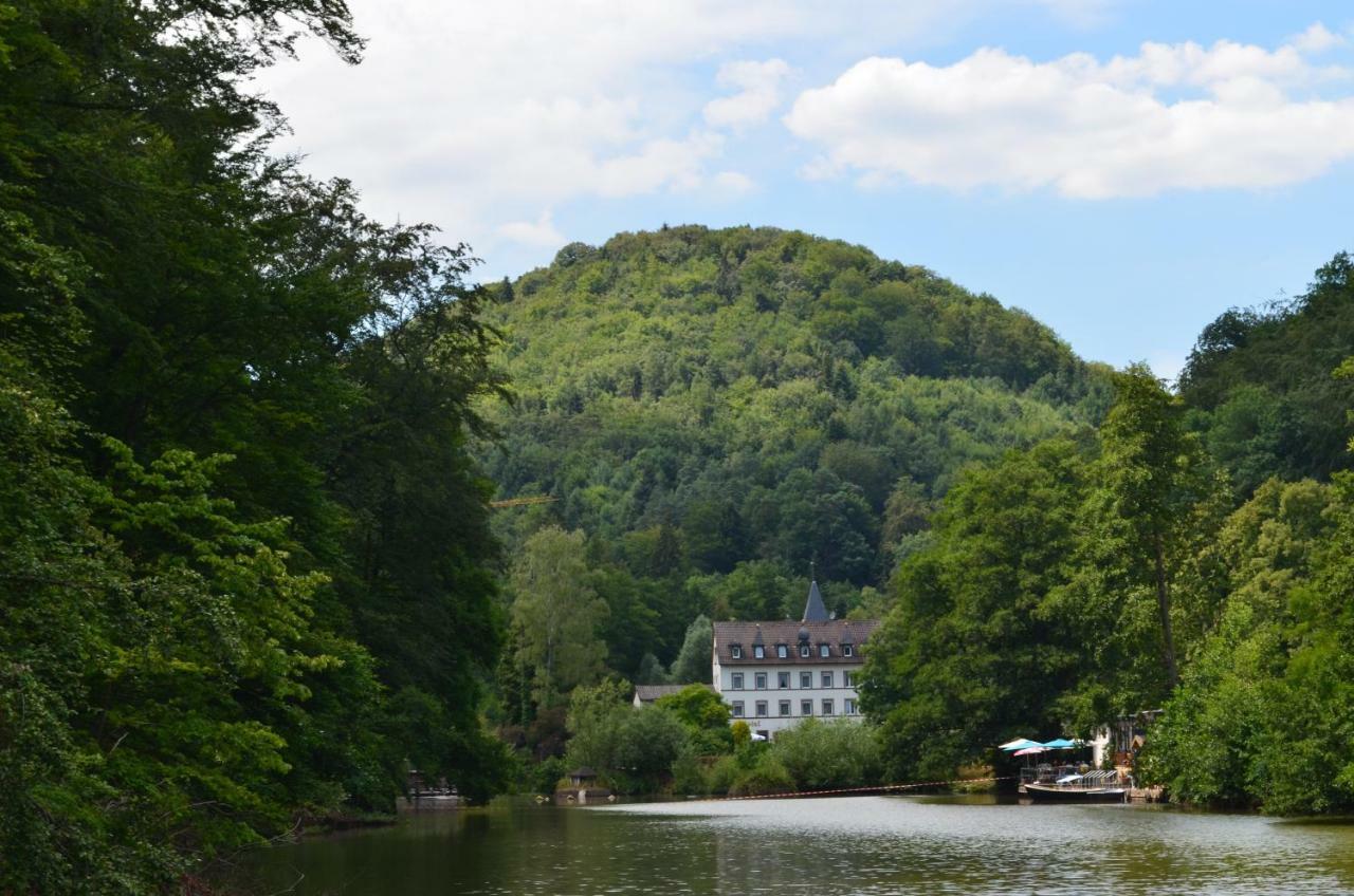 Ferienwohnung Berger Kurparkresidenz Bad Bergzabern Eksteriør billede